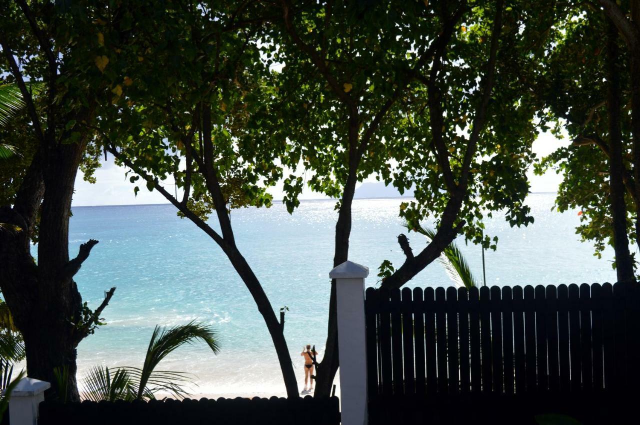 Sundown Beach Villa Glacis  Екстер'єр фото
