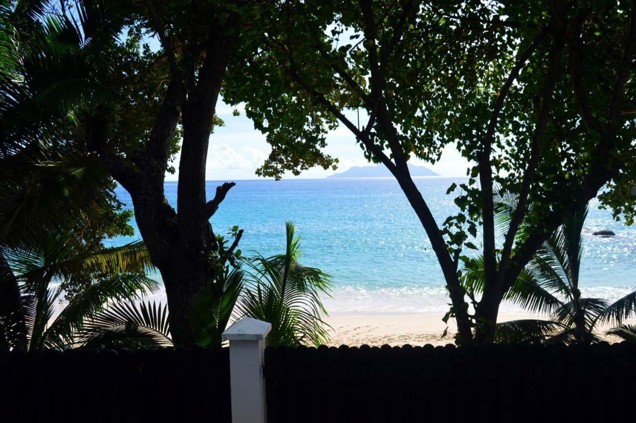 Sundown Beach Villa Glacis  Екстер'єр фото